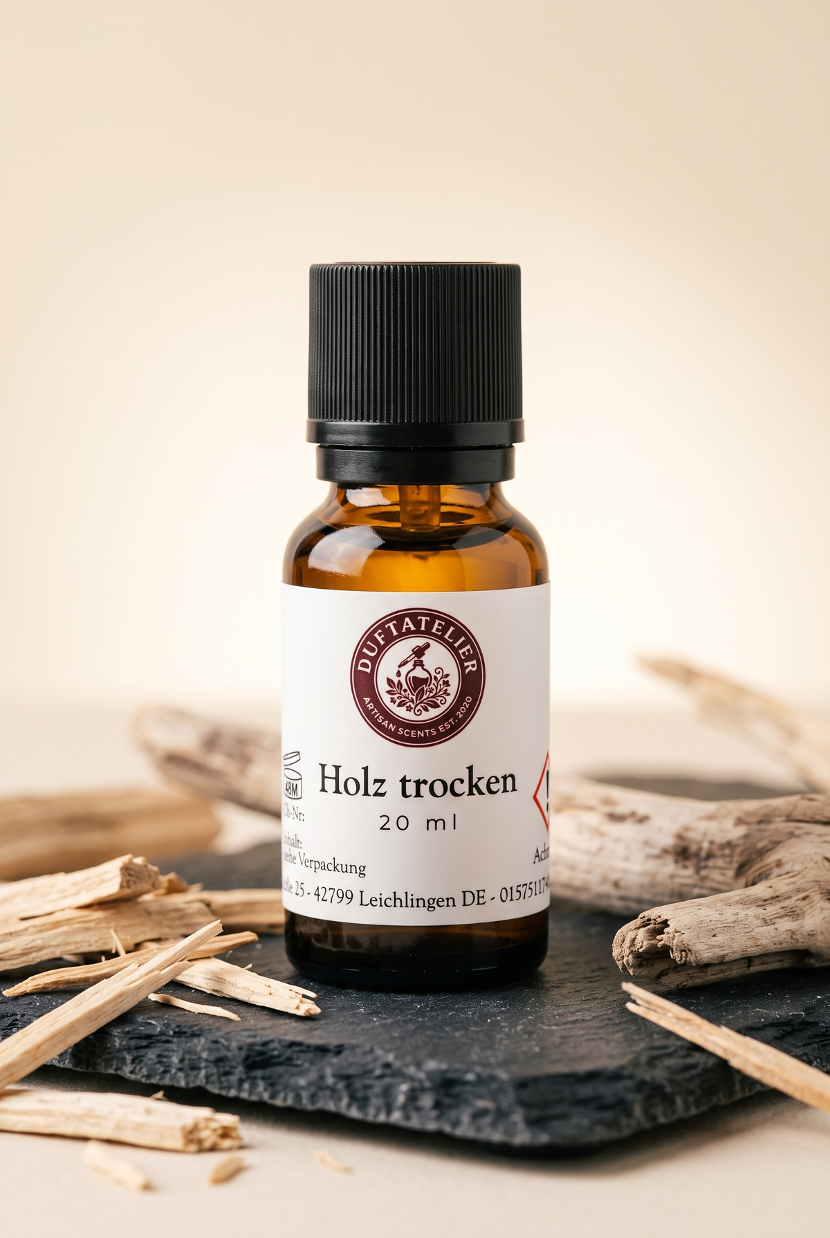 Duftatelier Holz trocken 20ml Braunglasflasche
